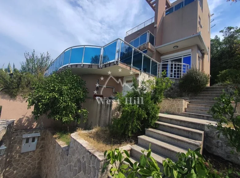 Haus 3 Zimmer 160 m² Kunje, Montenegro