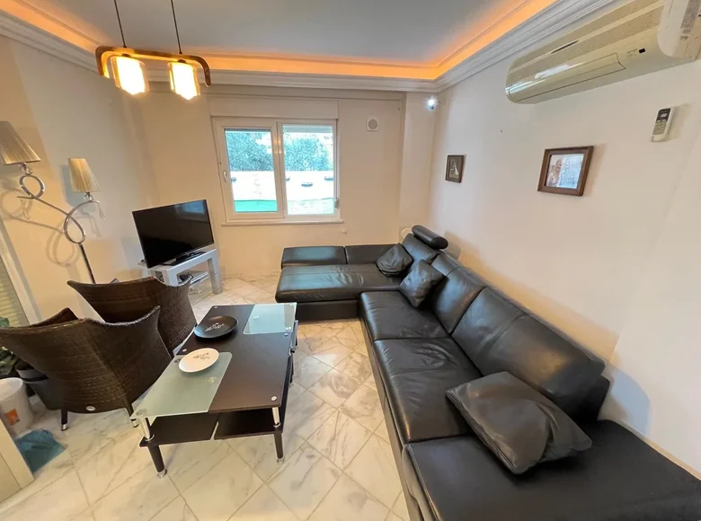 3-Schlafzimmer-Villa 130 m² Alanya, Türkei