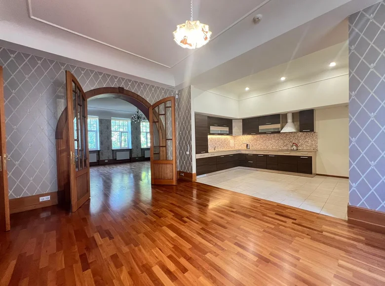 Apartamento 5 habitaciones 280 m² Riga, Letonia