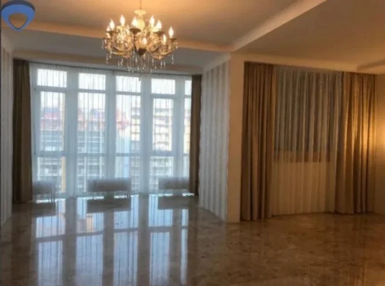 Wohnung 5 zimmer 180 m² Sjewjerodonezk, Ukraine