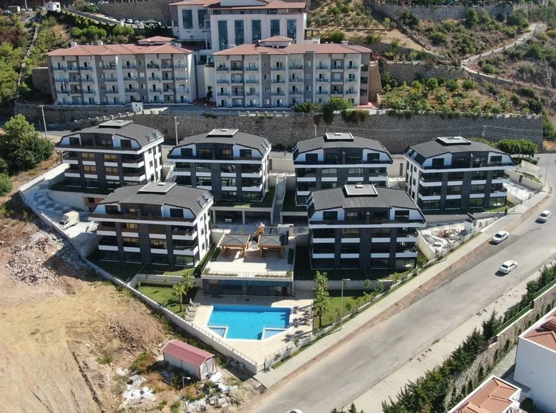 Duplex 6 rooms 249 m² Alanya, Turkey
