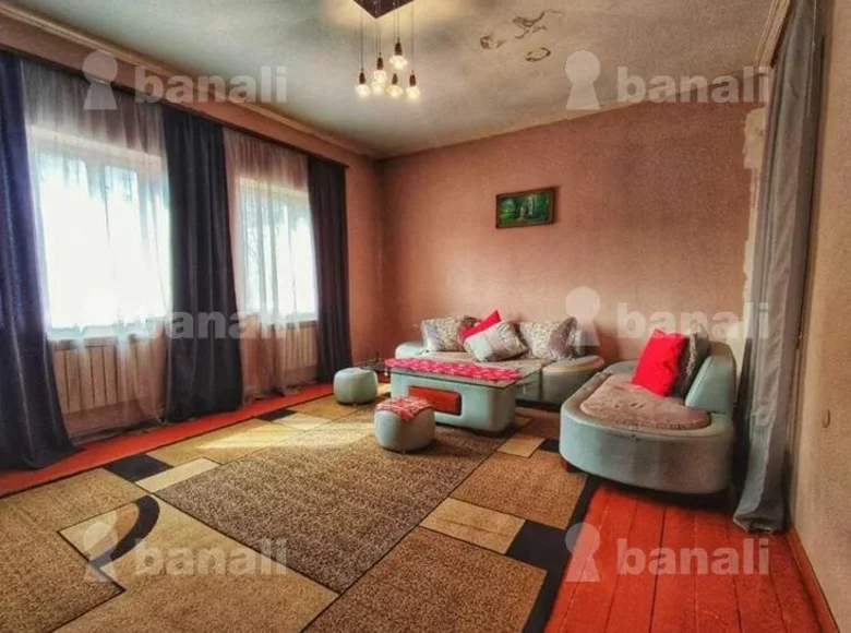 Mansion 2 bedrooms 220 m² Yerevan, Armenia