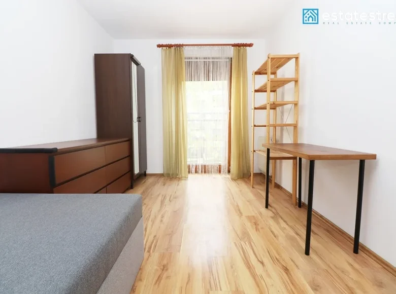 2 room apartment 5 250 m² Poland, Poland