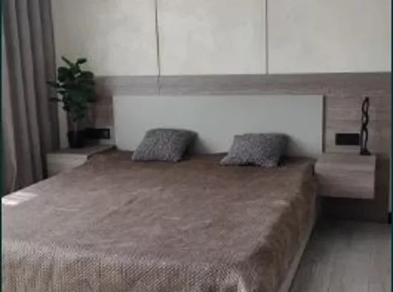 Mieszkanie 2 pokoi 80 m² Odessa, Ukraina