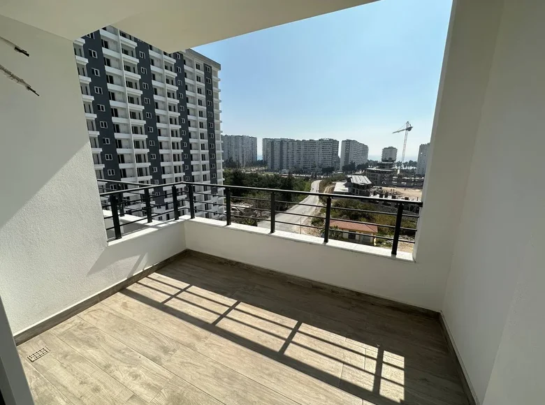 Mieszkanie 3 pokoi 96 m² Mersin, Turcja