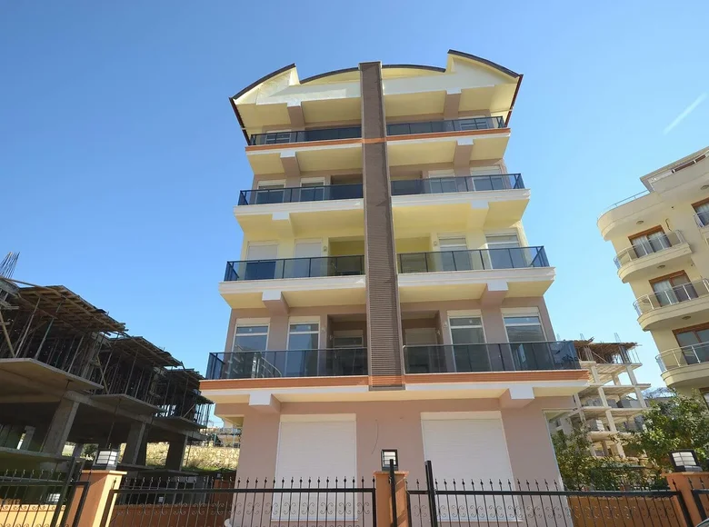 Квартира 2 комнаты 70 м² Аланья, Турция