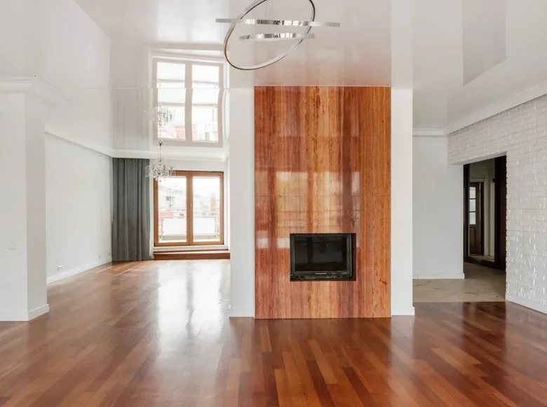Apartamento 6 habitaciones 228 m² Varsovia, Polonia