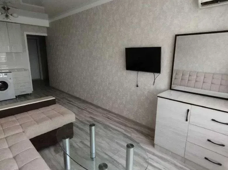 Kvartira 1 xona 30 m² Toshkentda