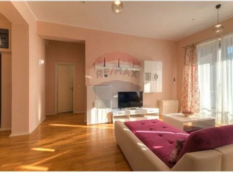 Apartamento 4 habitaciones 104 m² Becici, Montenegro