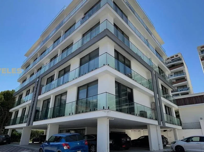 Mieszkanie 2 pokoi 102 m² Girne Kyrenia District, Cypr Północny