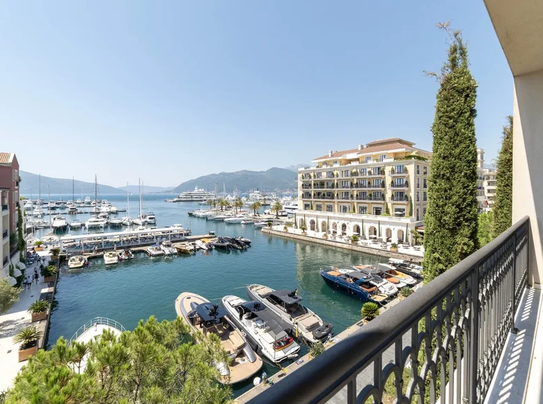 Wohnung 6 zimmer 228 m² Montenegro, Montenegro