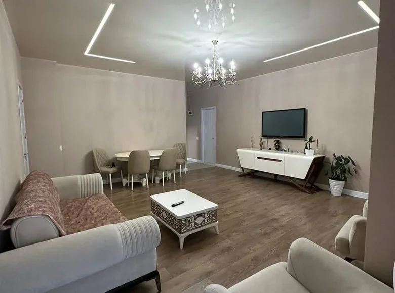 Wohnung 3 zimmer 106 m² Batumi, Georgien