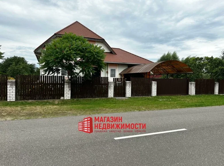 Dom 170 m² Jeziory, Białoruś