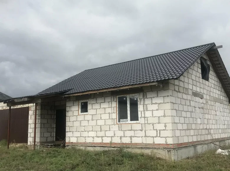 Dom wolnostojący 150 m² Homel, Białoruś