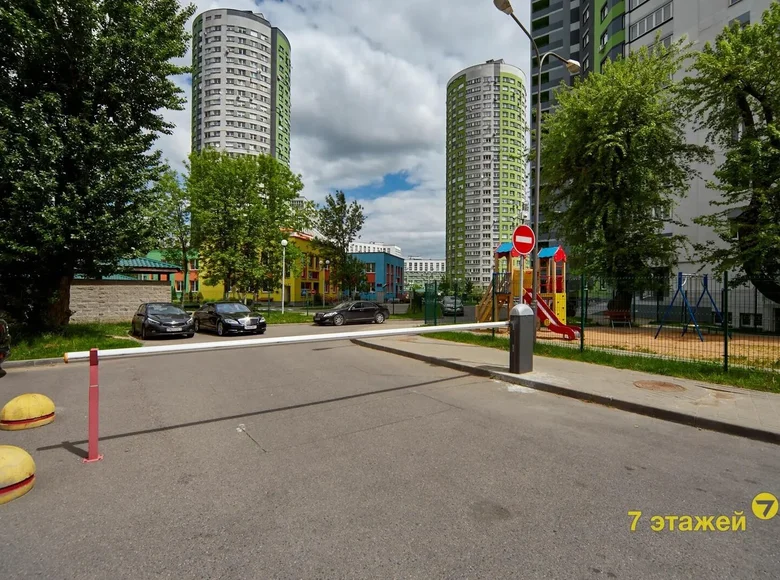 Квартира 2 комнаты 72 м² Минск, Беларусь