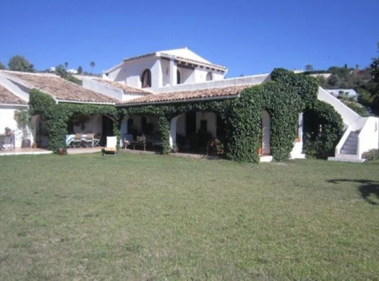 Villa de 4 dormitorios 290 m² Izhevsk, Rusia