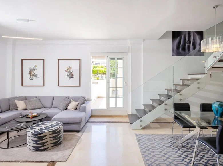 Квартира 3 спальни 320 м² Марбелья, Испания
