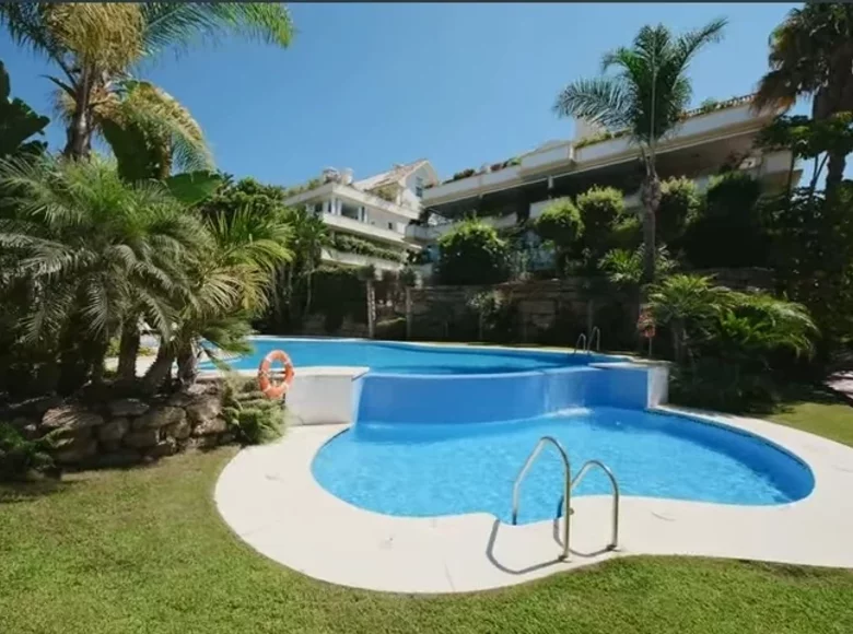 Apartamento 5 habitaciones 206 m² Marbella, España