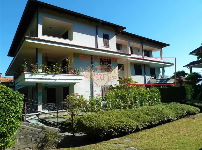 2 bedroom apartment 105 m² Stresa, Italy