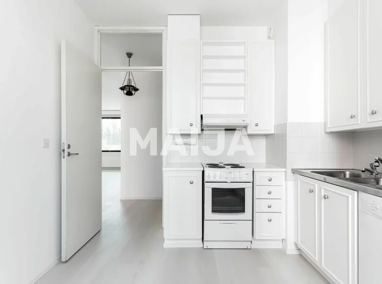 3 bedroom apartment 94 m² Helsinki sub-region, Finland