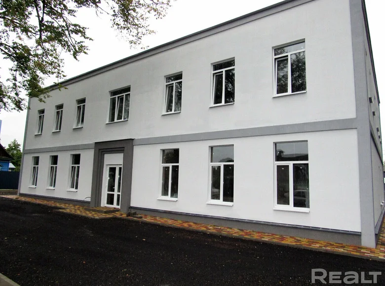 Commercial property 397 m² in Dabryniouski sielski Saviet, Belarus
