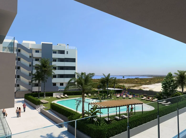 2 bedroom apartment 80 m² Santa Pola, Spain