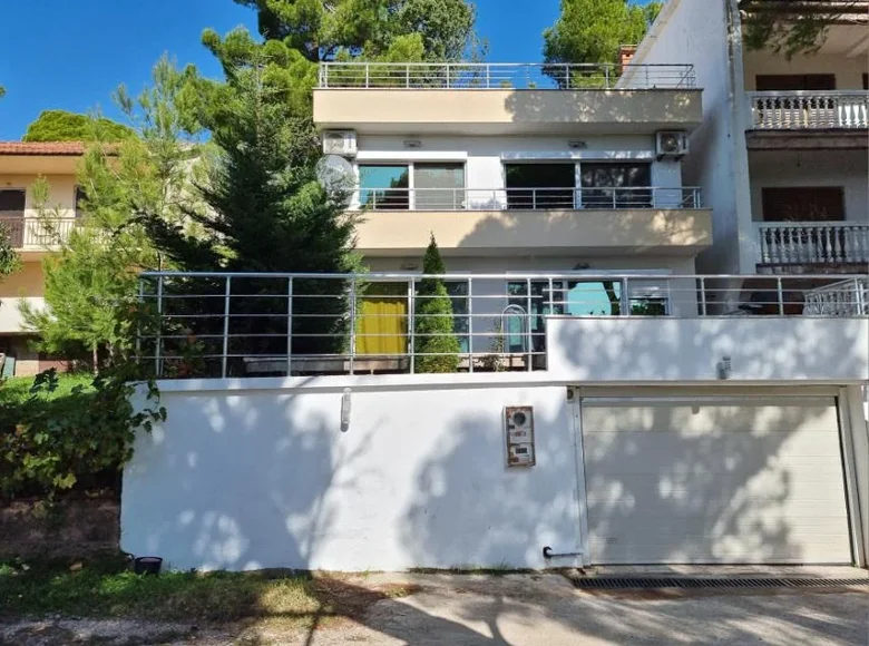 3 bedroom house 188 m² Susanj, Montenegro