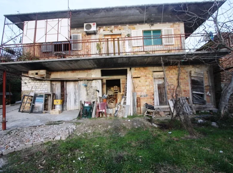 Casa 5 habitaciones 340 m² durasevici, Montenegro