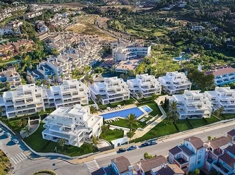 Mieszkanie 2 pokoi 100 m² Estepona, Hiszpania