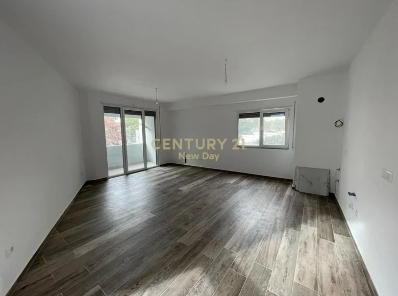 Квартира 3 комнаты 97 м² Дуррес, Албания