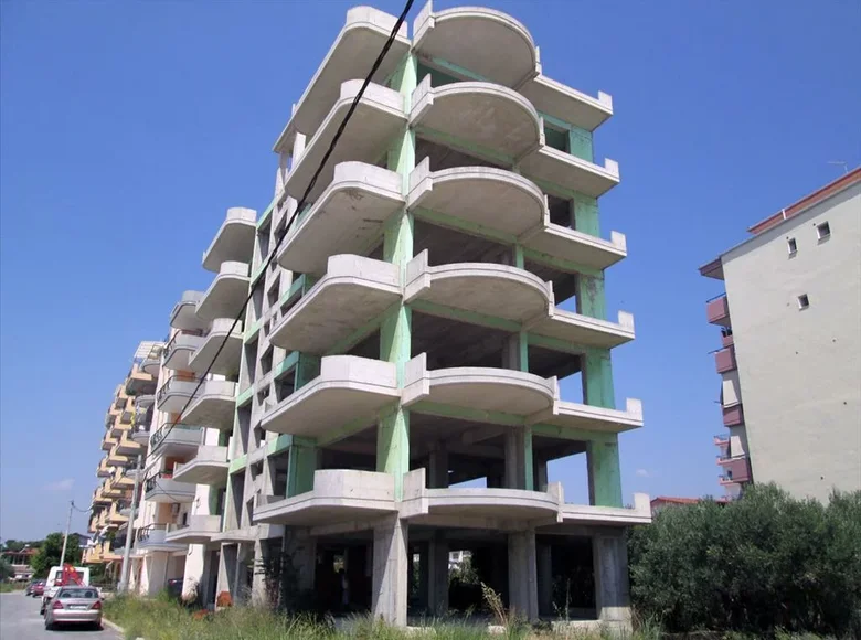 Commercial property 1 000 m² in Neos Xerias, Greece