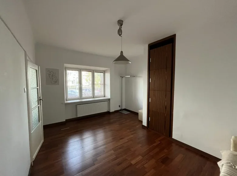 2 room apartment 48 m² in Warsaw, Poland