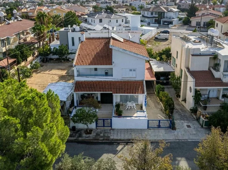 Dom 4 pokoi 395 m² Limbia, Cyprus