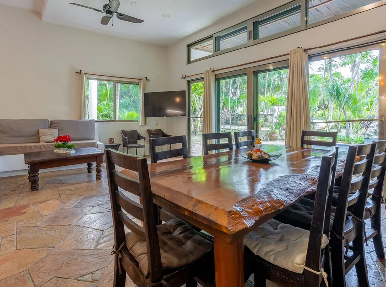 Casa 3 habitaciones 3 595 m² Tulum, México