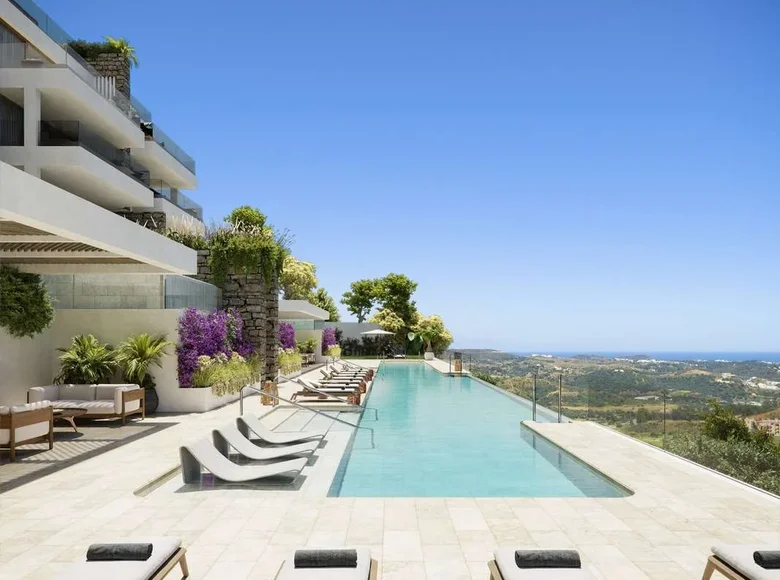 2 bedroom apartment 80 m² Mijas, Spain