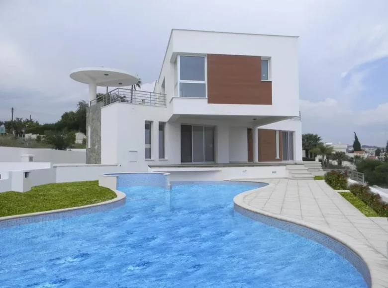 House 456 m² Limassol, Cyprus