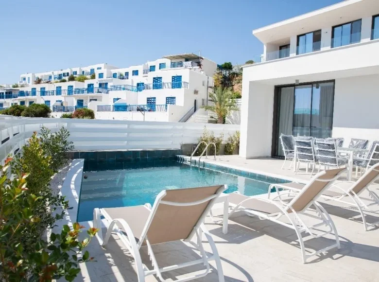 3 bedroom house 179 m² Chloraka, Cyprus