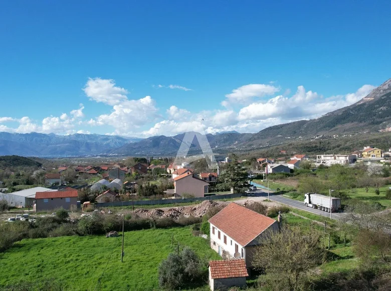 Land  Radanovici, Montenegro