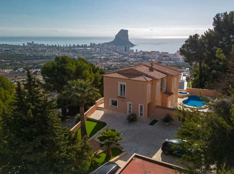 3 bedroom villa 278 m² Calp, Spain