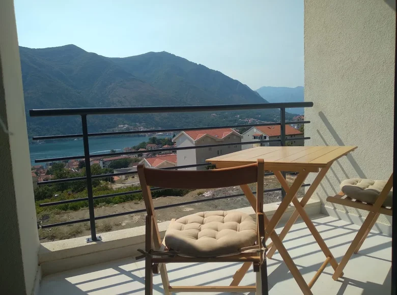 Apartamento 2 habitaciones 35 m² Dobrota, Montenegro