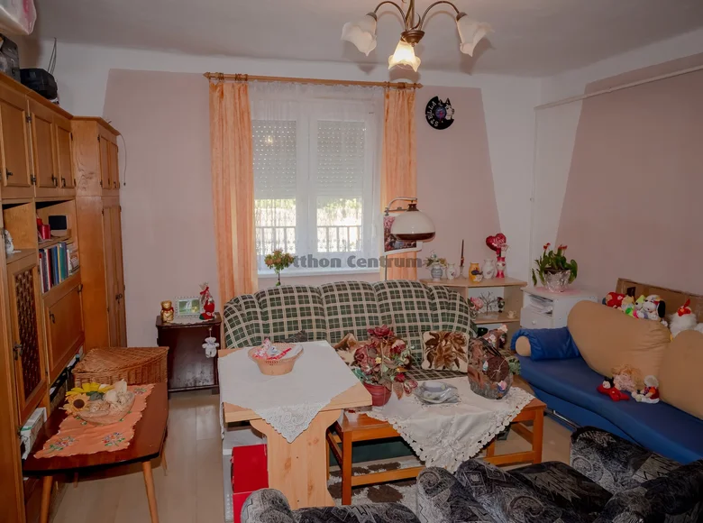 2 room house 67 m² Nadudvar, Hungary