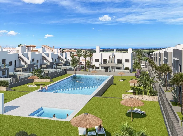 2 bedroom bungalow 75 m² San Miguel de Salinas, Spain