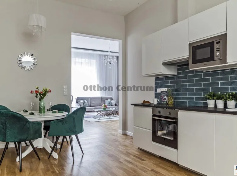 Mieszkanie 4 pokoi 92 m² Budapeszt, Węgry