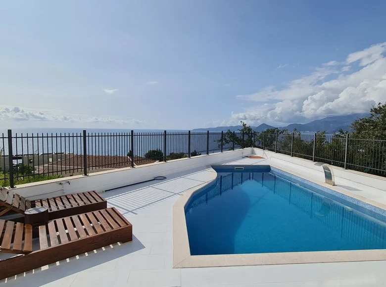 Villa de 9 pièces 170 m² Katun Rezevici, Monténégro