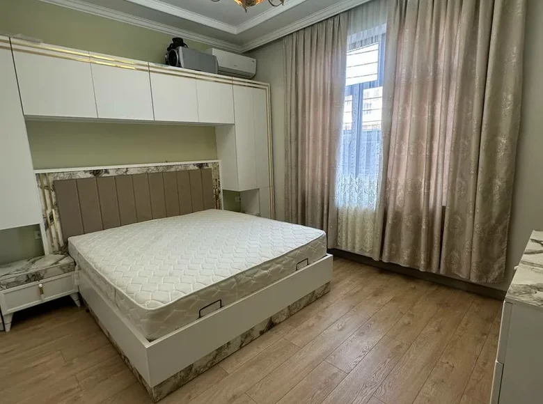 Квартира 3 комнаты 58 м² Ташкент, Узбекистан