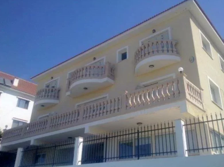 Villa 7 chambres 600 m² Mesa Geitonia, Bases souveraines britanniques