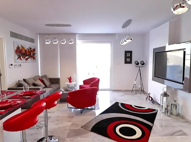 2 bedroom apartment 83 m² Larnaca, Cyprus