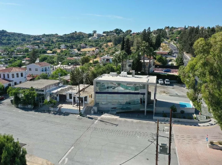 Nieruchomości komercyjne  Stroumpi, Cyprus