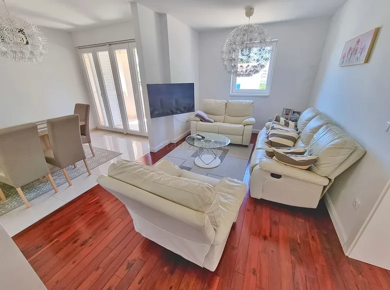 Apartamento 3 habitaciones 91 m² Radici, Croacia