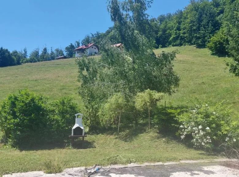 Grundstück  Podhruska, Slowenien